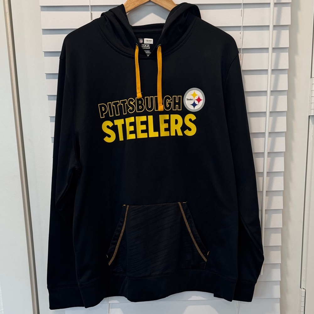 Pittsburg Steelers Team Apparel Men's XL Hoodie Kangaroo Pocket Team Logo Sports